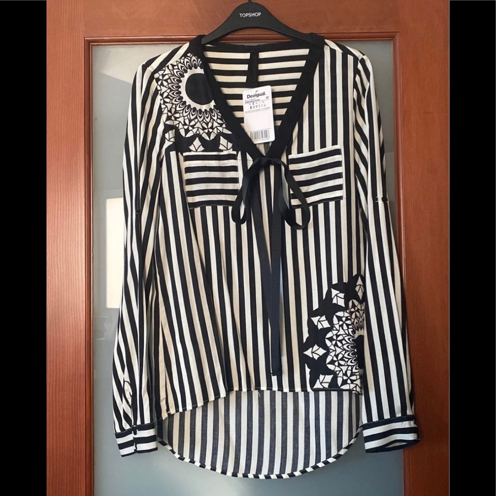 NWT Desigual blouse shirt s